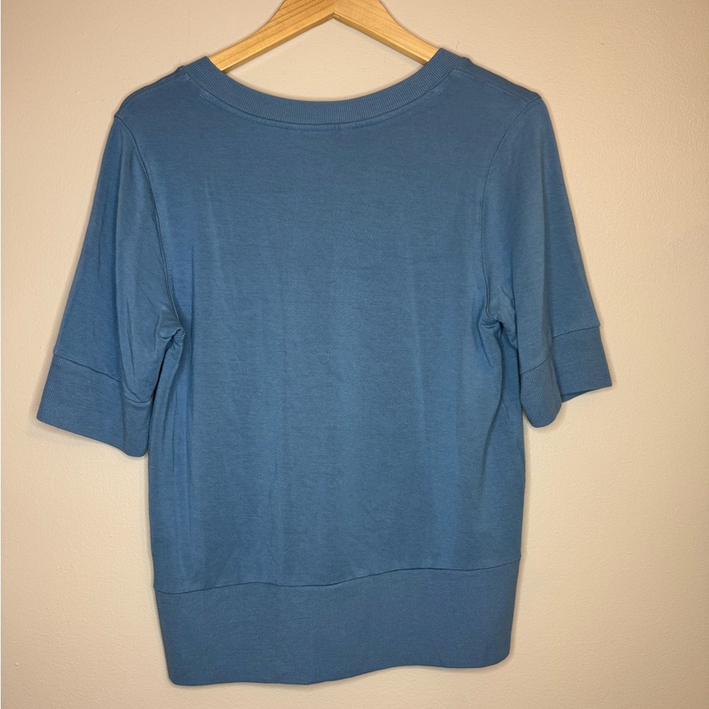 Athleta Blue V Neck Short Sleeve Sweatshirt Top Women's M - Picture 4 of 4